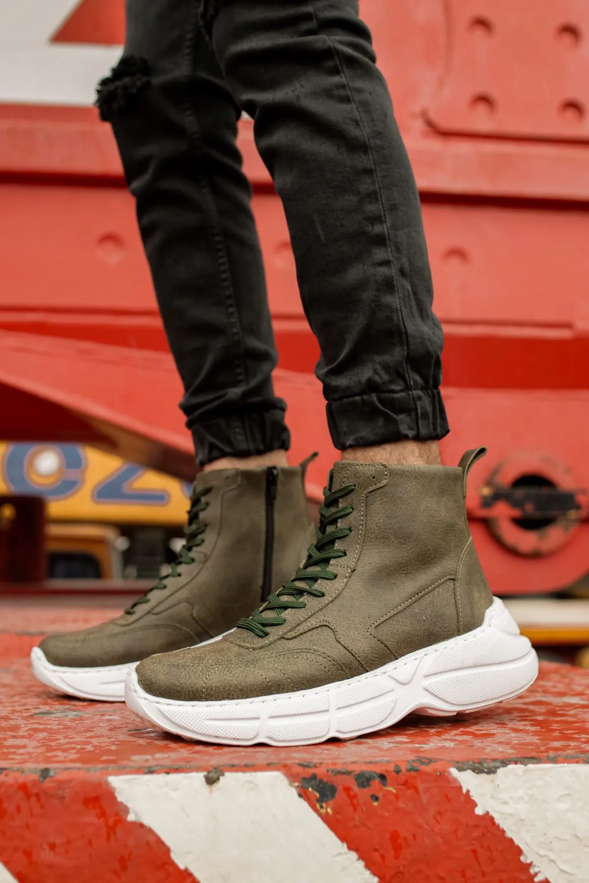 Khaki Mid Top Sneaker CH077