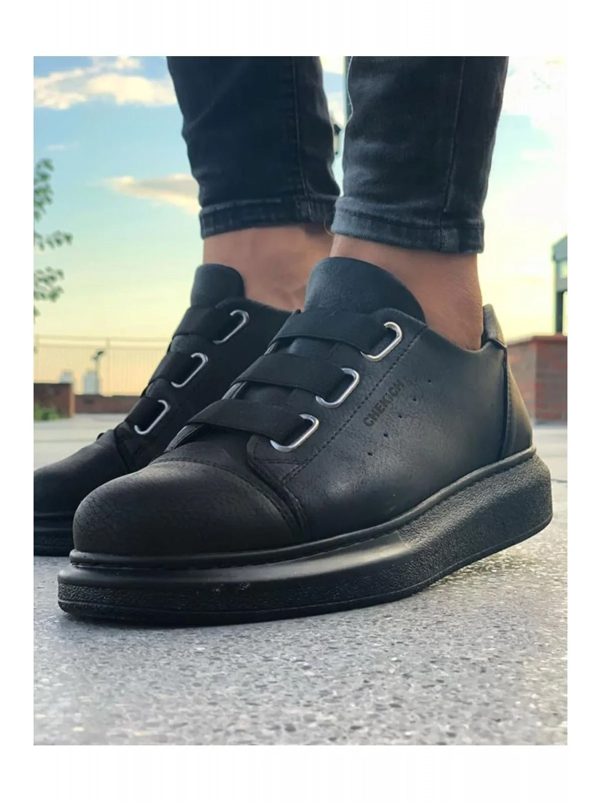Sneakerjeans Triple Black Banding Sneaker CH253